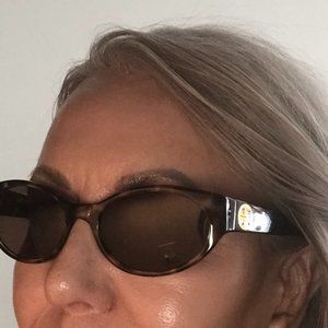 Tory Burch Sunglasses - Tortoise